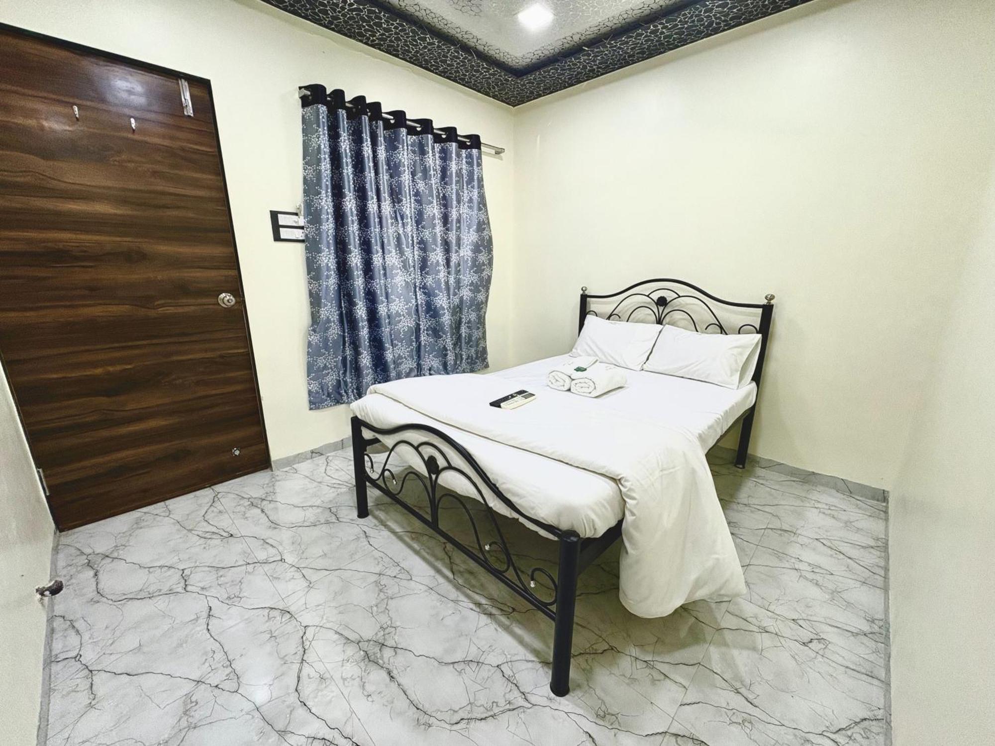 Deep Bhavani Resort Karjat Extérieur photo